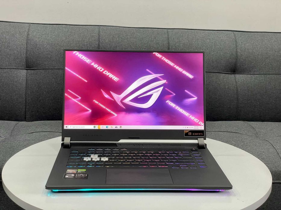 GAMING Asus ROG STRIX Intel Core i7 10870H 32GB RTX 2060 Garantie