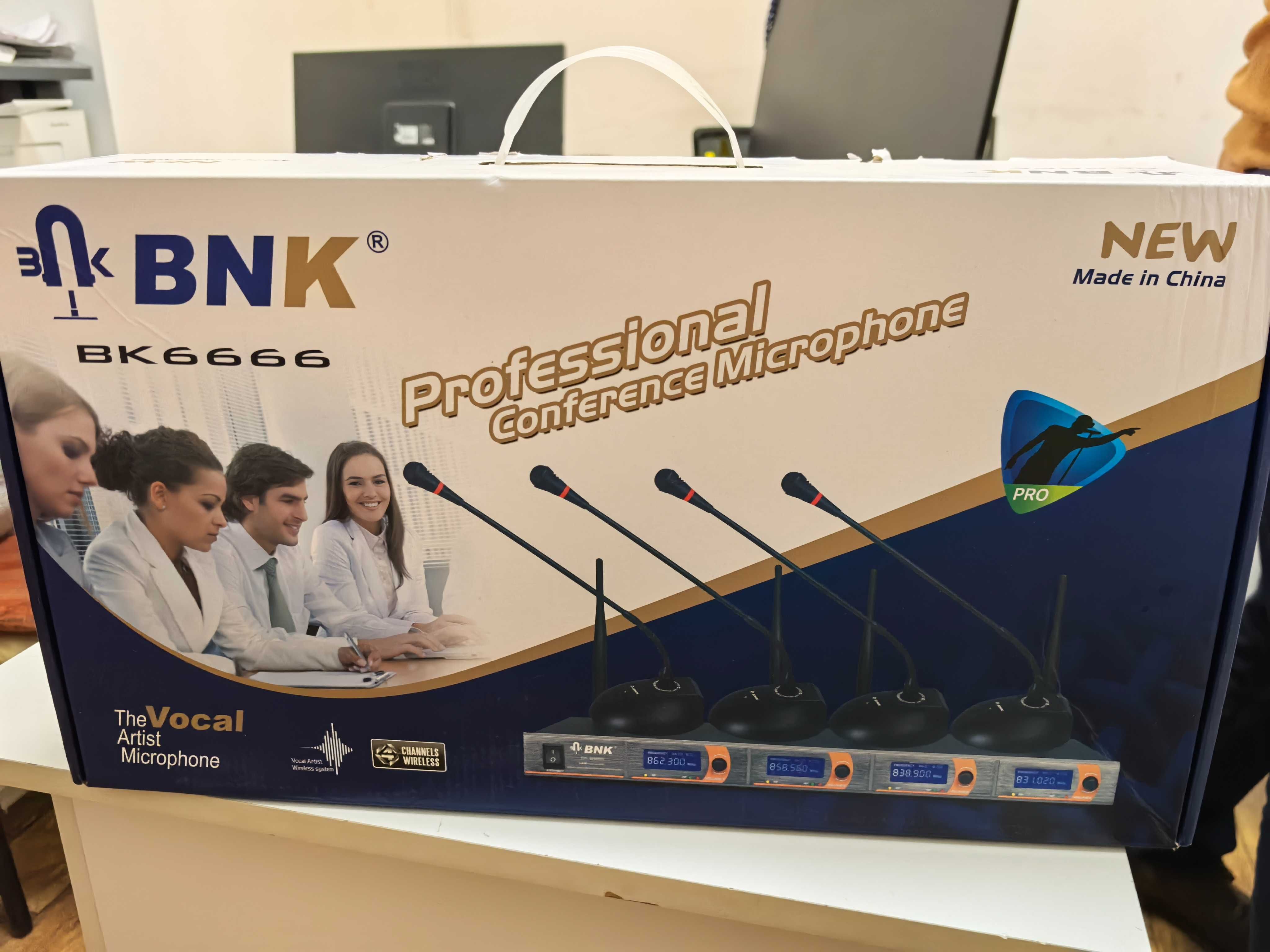 Беспроводные конференц микрофоны BNK BK 6666 . Можно подкл. К ноутбуку