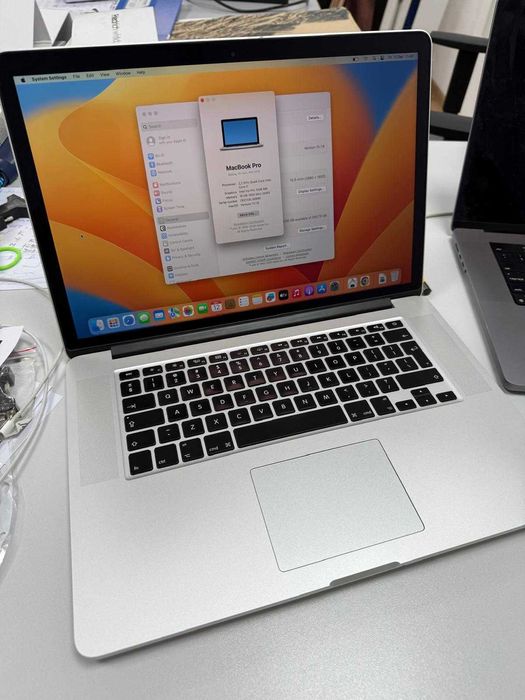 Macbook Pro Retina 15'' A1398 16GB RAM 256GB SSD