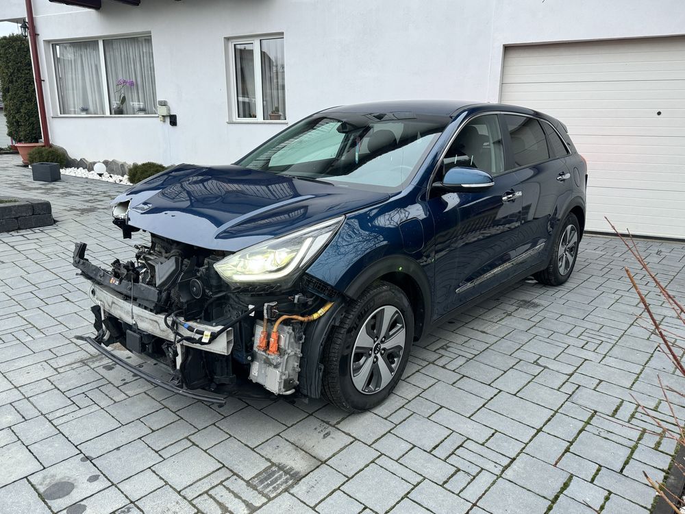 Kia niro hybrid hibrid plug-in 2019 avariat