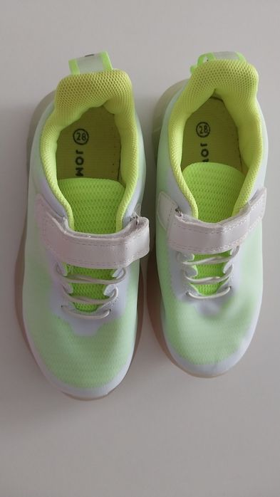 Кроссовки унисекс 3000т