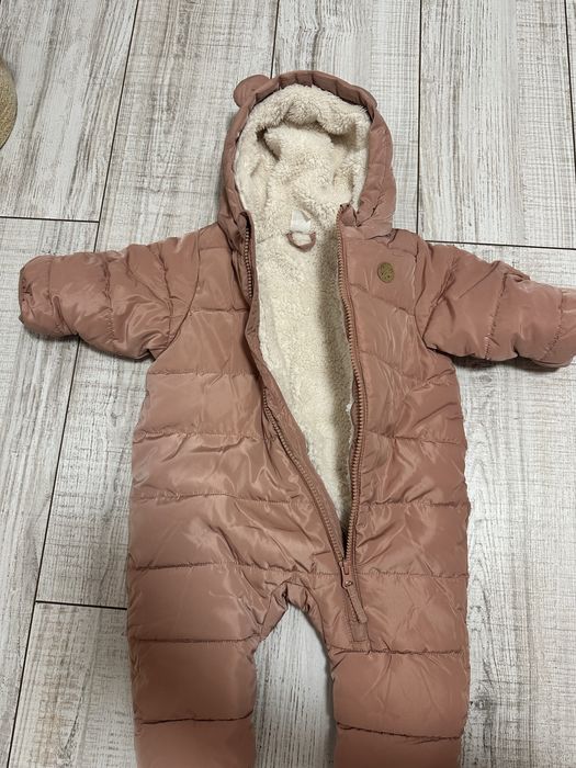 Combinezon H&M marimea 62 2-4 luni