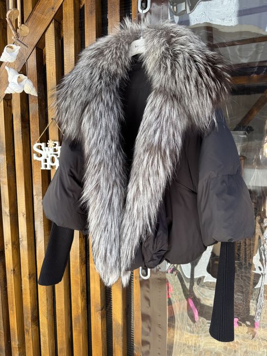 Geacă cu puf de gâscă nouă!