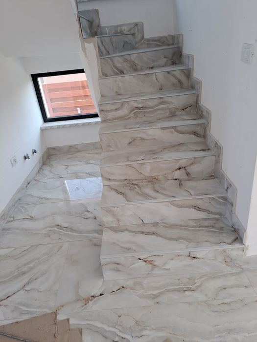 Placări gresie, Faianta, piatra naturala, parchet