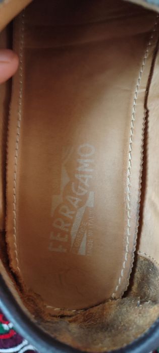 Salvatore Ferragamo 44 razmer