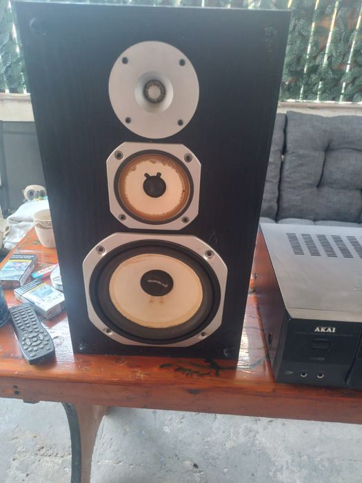Sistem Akai cu boxe
