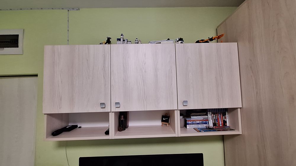 Mobilier camera tineret