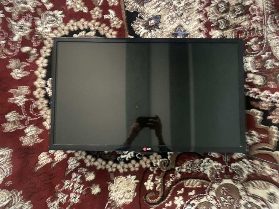 Телевизор LG 32, B.U