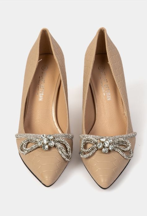 Новый туфли 38 размер.