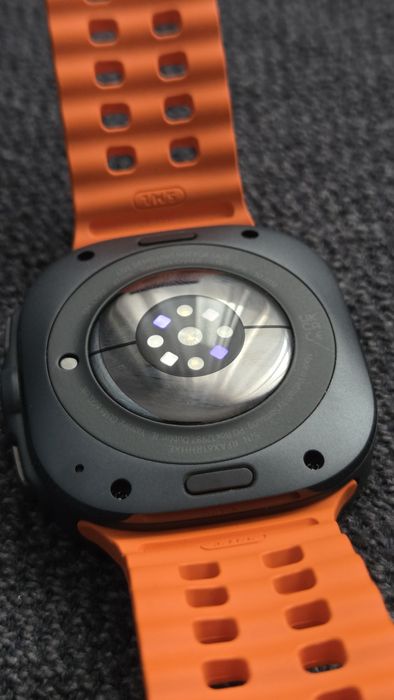 Vând Samsung Galaxy Watch Ultra (fără LTE)