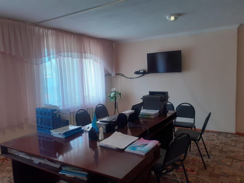 Ғимарат жалға беріледі.