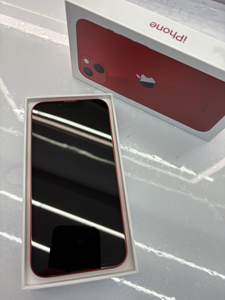 iPhone 13 128GB (PRODUCT) RED