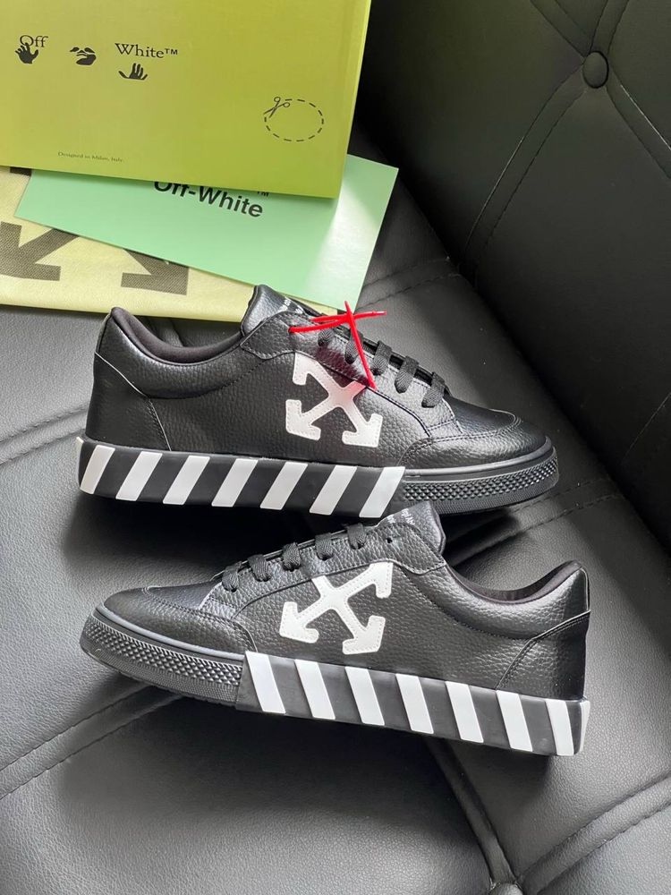 Adidasi Off- White noi !!! Marimi 40/44 !!!