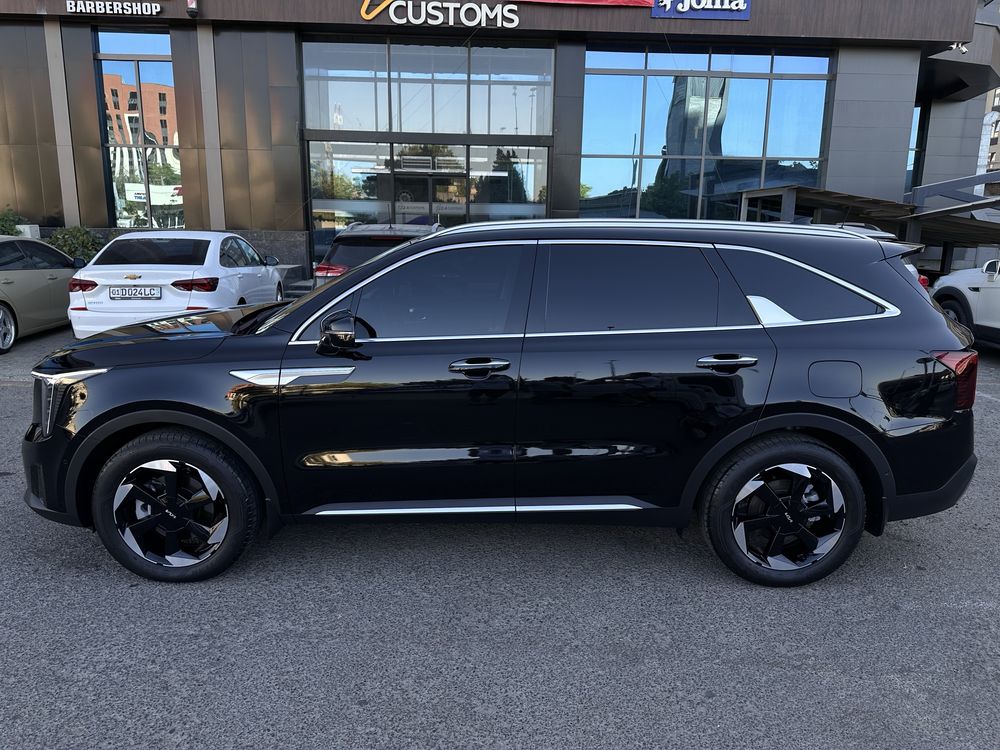 Kia Sorento FULL комплектации 3.5 мотор