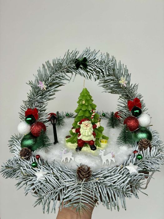 Coronita și ornamente de Craciun
