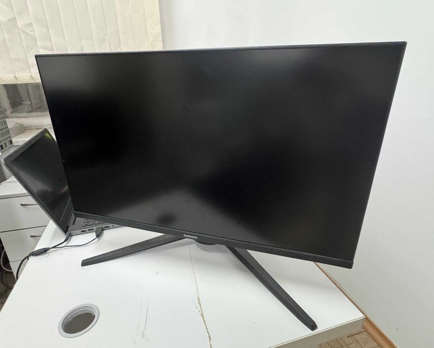 Продам мониторы Samsung odyssey  27" и 24"