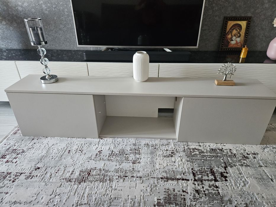 Comoda TV gri 180×40×30