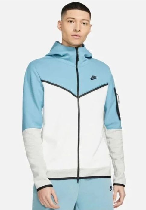 nike tech fleece blue and white