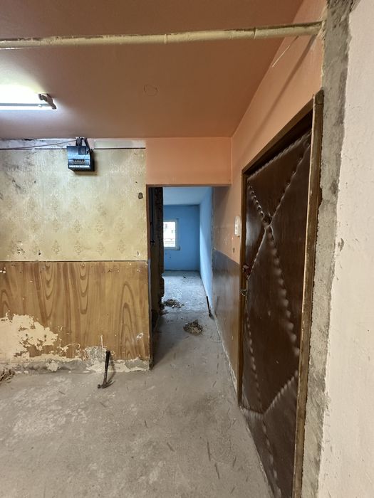 Apartament 3 camere • 77 mp  Micro 17