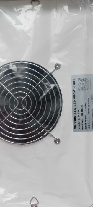 LED лампа за отглеждане на растения GL-CR1200