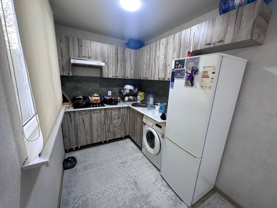 Собственник продам срочно 2/3-комн. Квартиру, чланзор-1, дом 2, 3 этаж