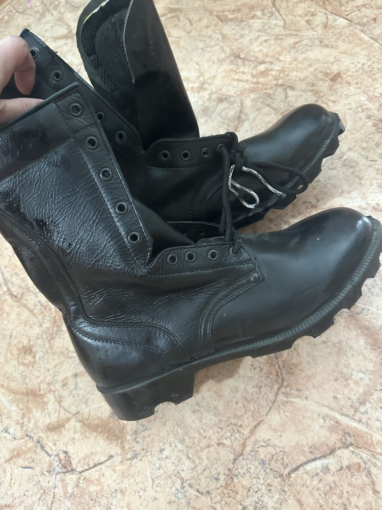 Продам берцы 45 р
