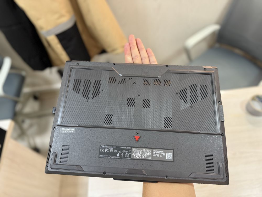 Asus Tuf Gamming A15 FA507RE_FA507RE. Живу возле ойбек метро.