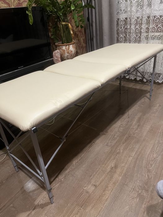 Продам кушетку идеальное состояние