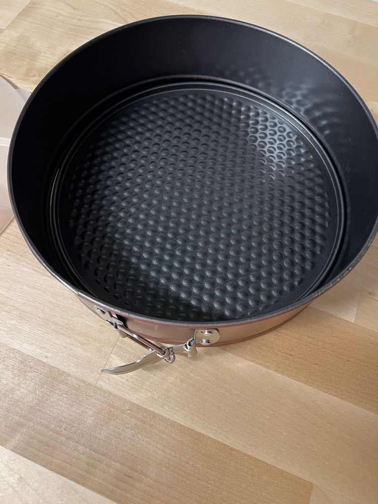 Forma tort/ tava tort cu capac