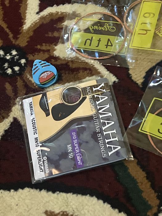 Musiyqa asbobi gitara Garantiyasi 1 yil