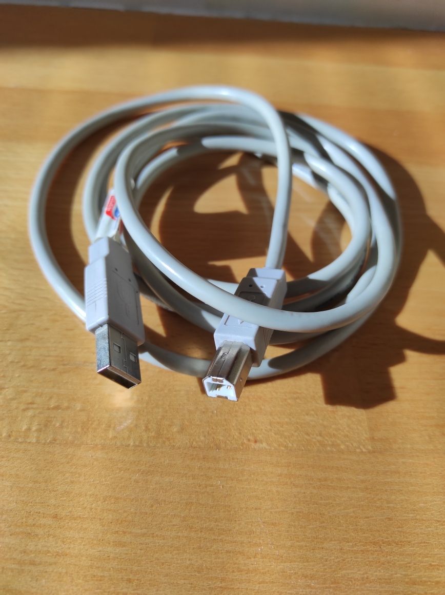 cablu date nou USB-A la USB-B