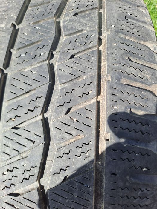 Vand cauciucuri 225 55 R17C