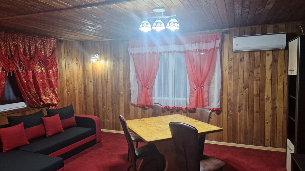 Vând 2 Cabane în Dubova Mehedinti