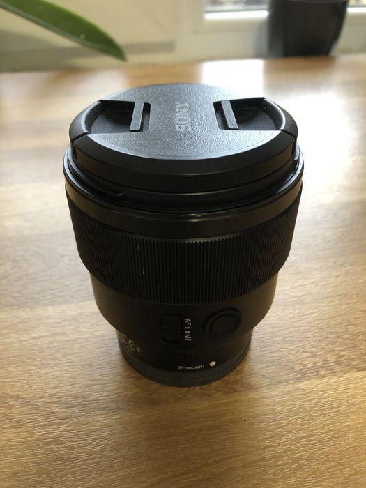 Obiectiv sony 85mm F1.8 FE