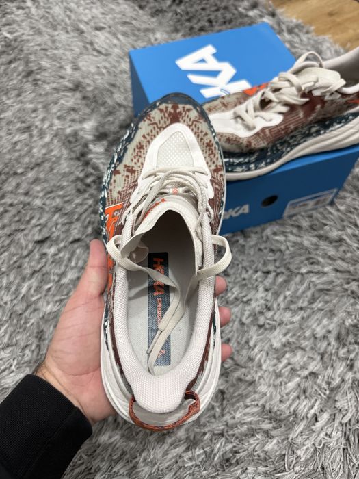 Hoka speedgoat 6