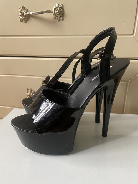 Стрипы 37размер, новые