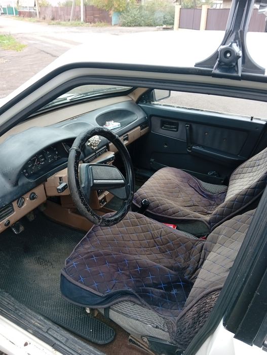 Продам живую девядку.