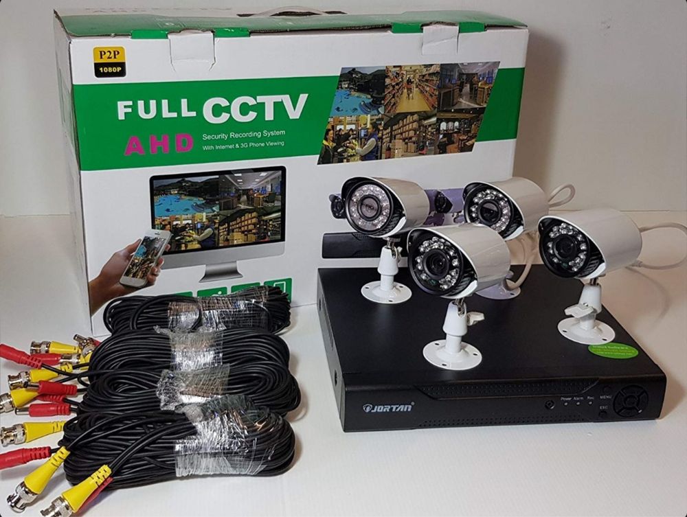 Комплект за видеонаблюдение AHD 4 - канален с 4 камери Full CCTV
