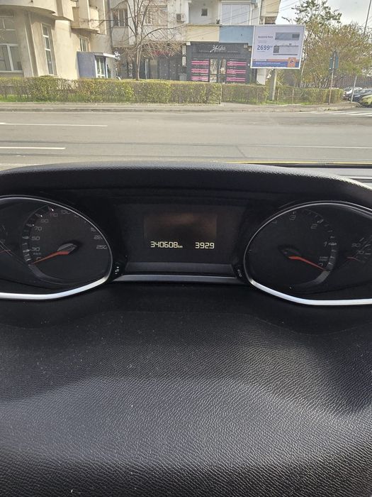 Vand Peugeot 308 1.6 hdi 5 trepte an 2015