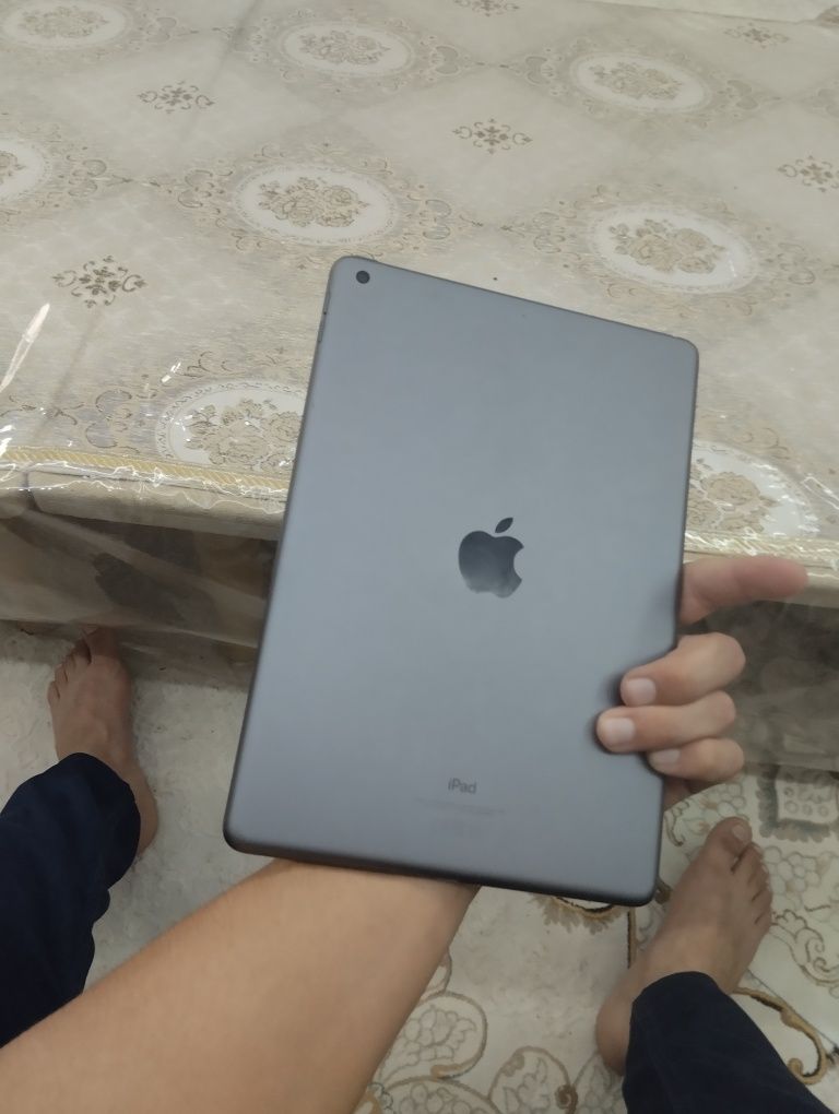Ipad 9 th sotiladi