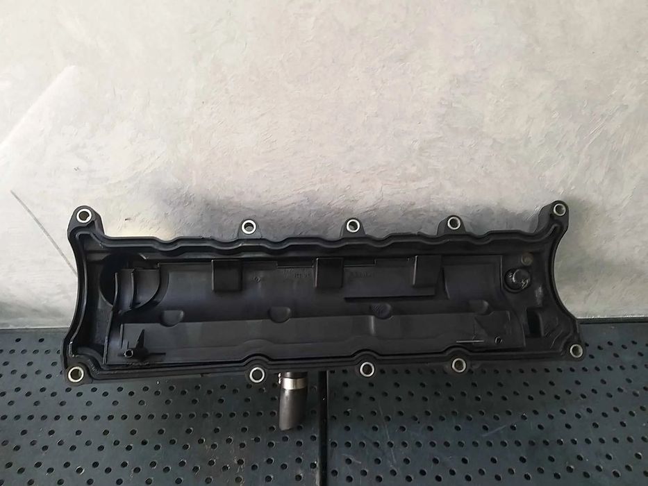 Capac culbutori 1.5 dci renault megane 2 8200756123