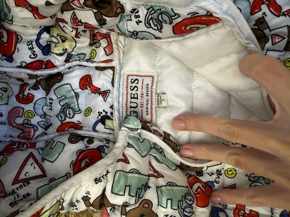 Детско яке Guess