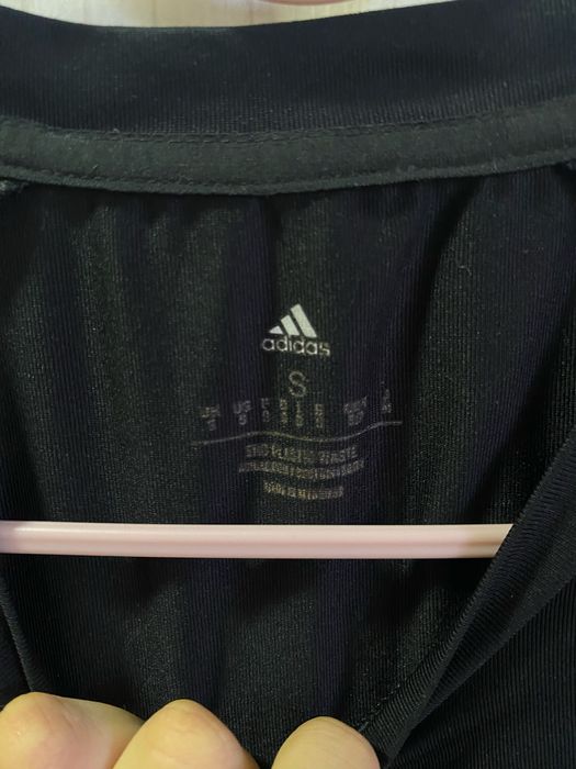 Tricou negru sintetic adidas