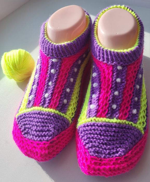 Продам тепленькие вязанные следки.