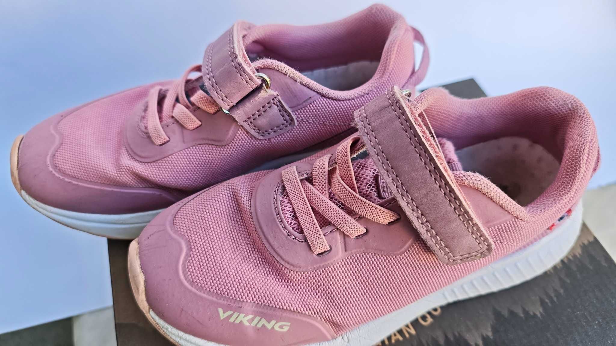 Момичешки маратонки Viking, N30