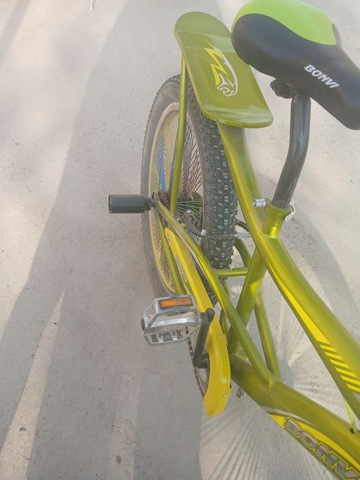 Яанги велосипед сотилади