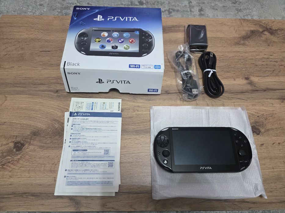 Продам новую PS Vita Slim / Playstation Vita Slim черная