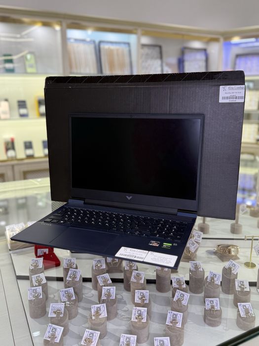 Ноутбук HP Victus