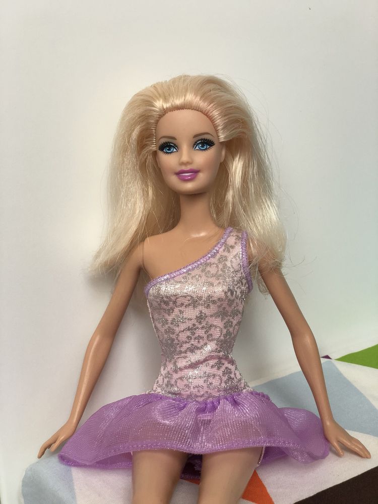 Кукли Barbie с дрехи и обувки