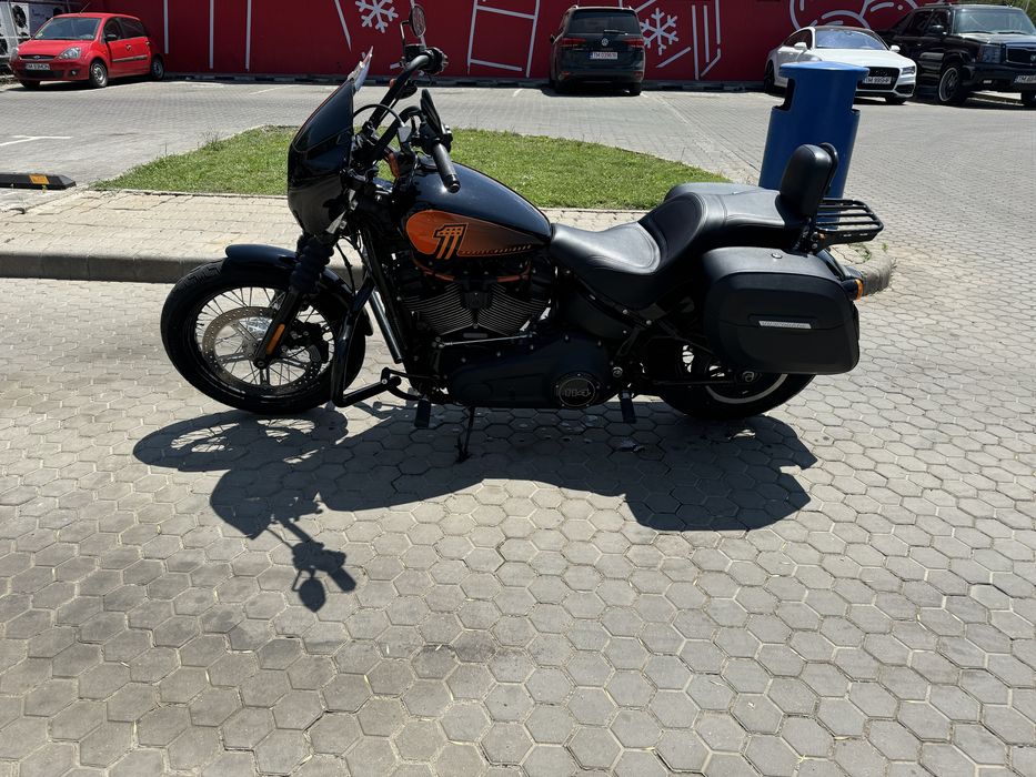 Harley Davidson Street Bob Softail 114